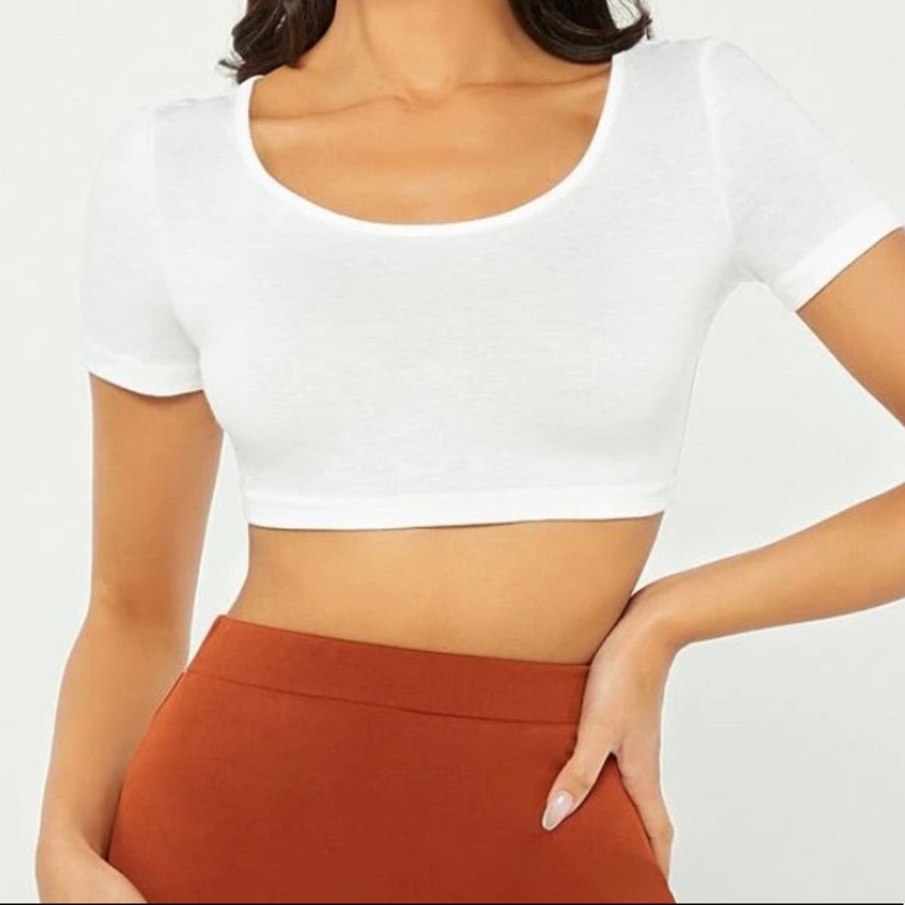 White crop top